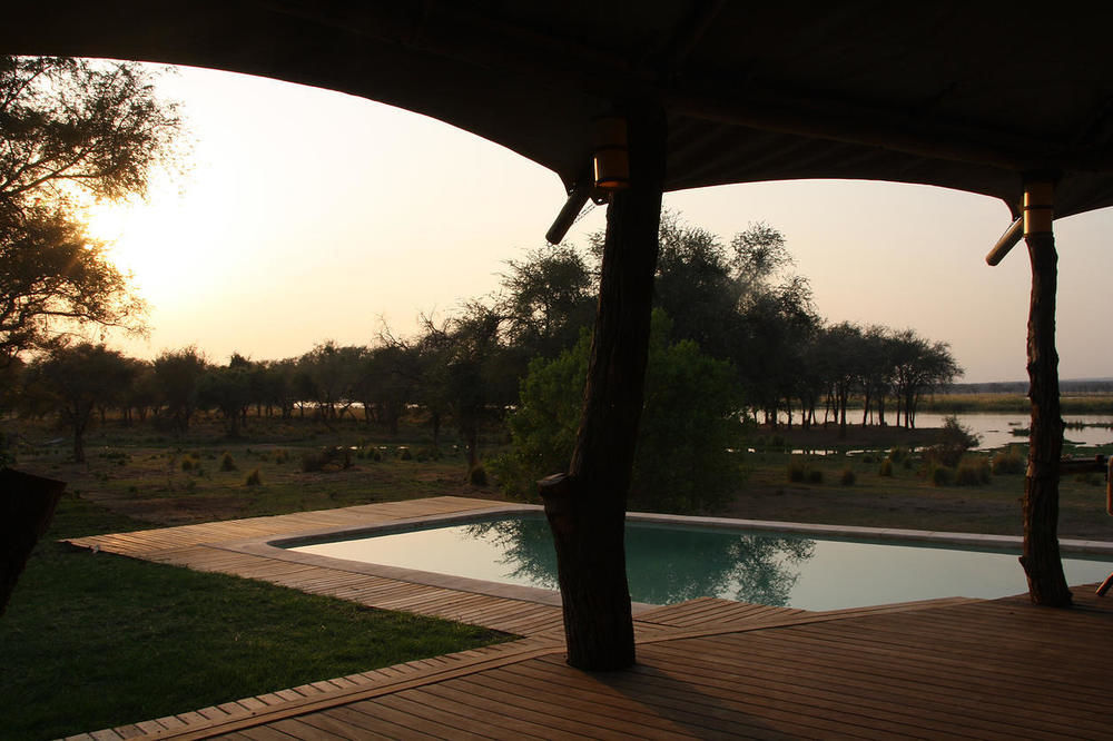 Anabezi Camp Hotell Jeki Exteriör bild