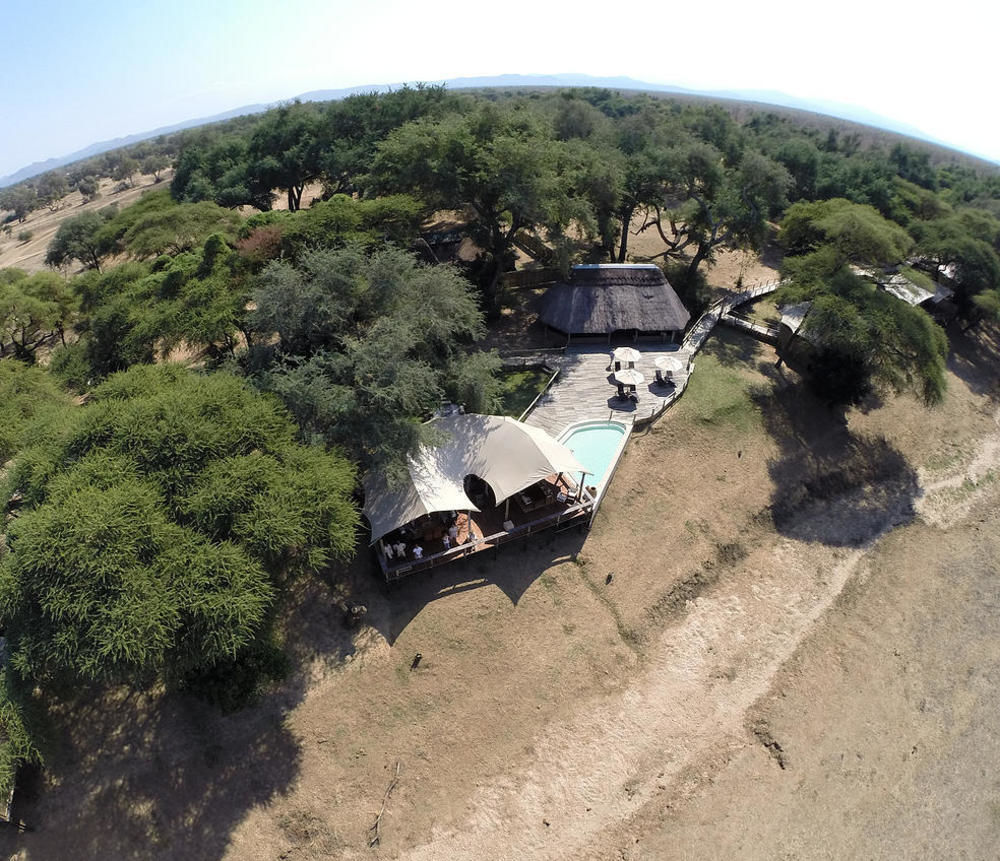 Anabezi Camp Hotell Jeki Exteriör bild