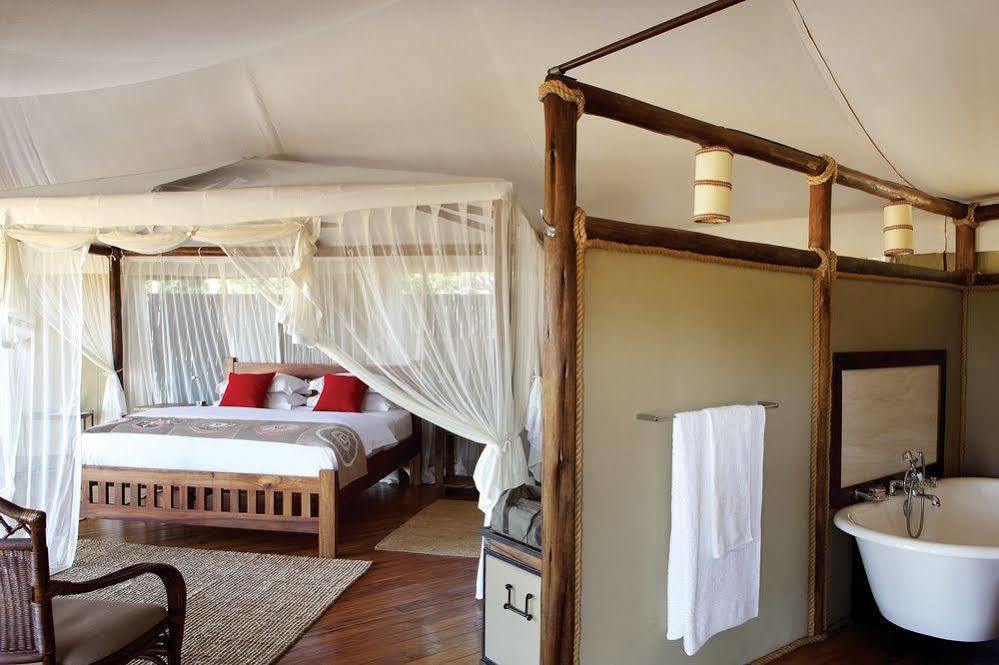 Anabezi Camp Hotell Jeki Exteriör bild